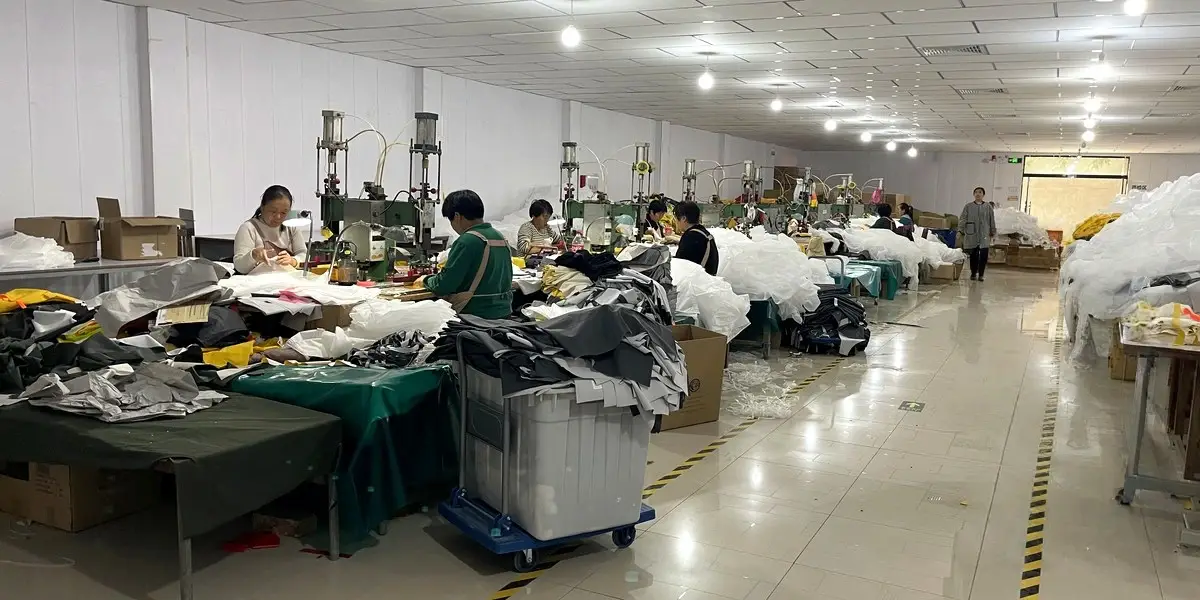 High-frequency seam welding workshop for waterproof rainwear