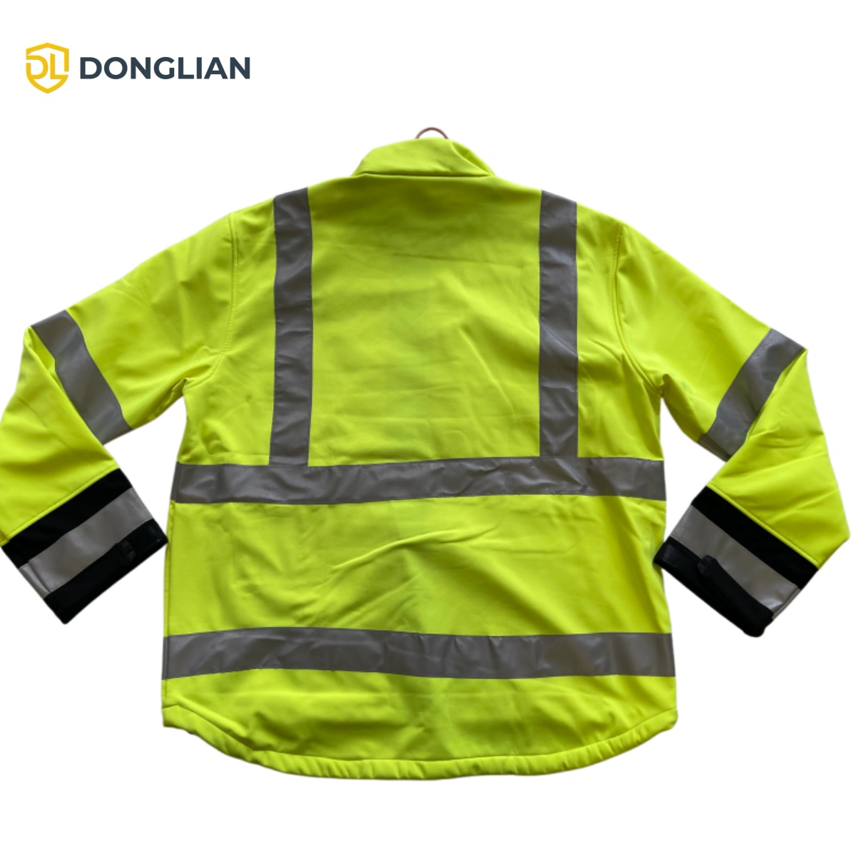 DL1430 hi vis softshell jacket reflective back view with silver reflective tape H-pattern